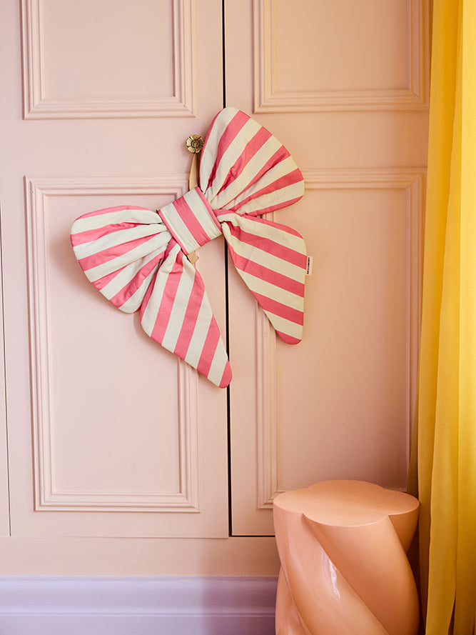 Bow Dress Up