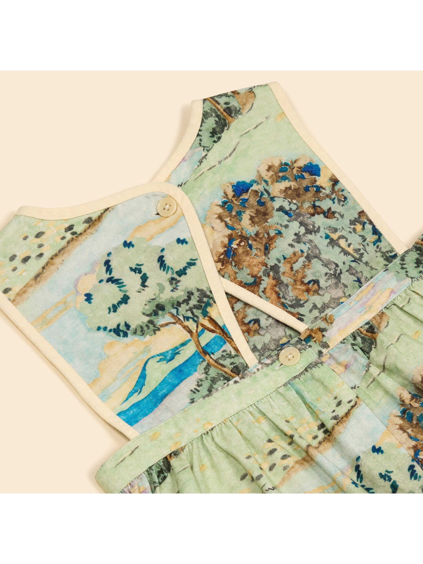 Bibi Pinafore - Lakeview Scene