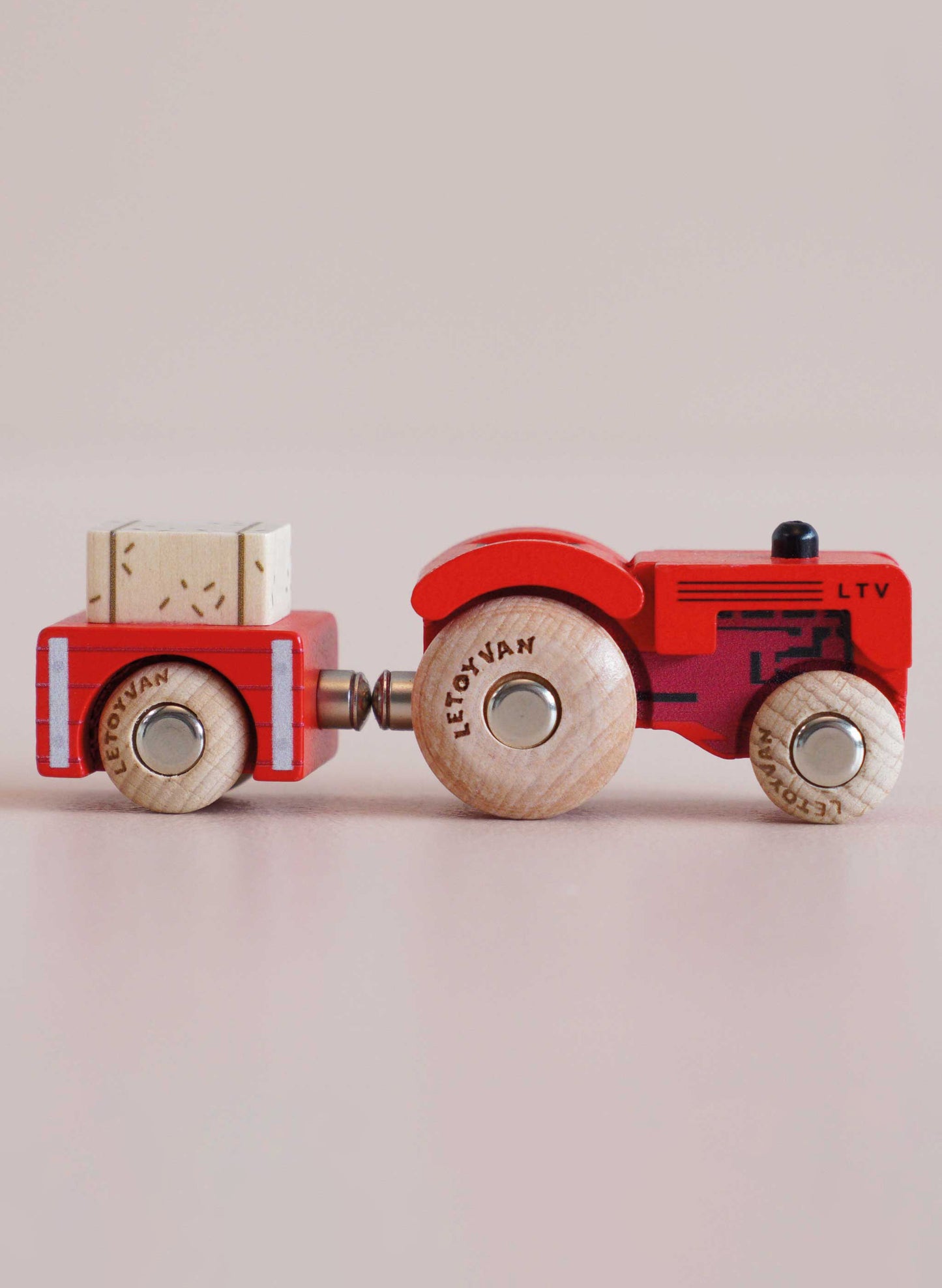 No.34 Tilly Wooden Tractor