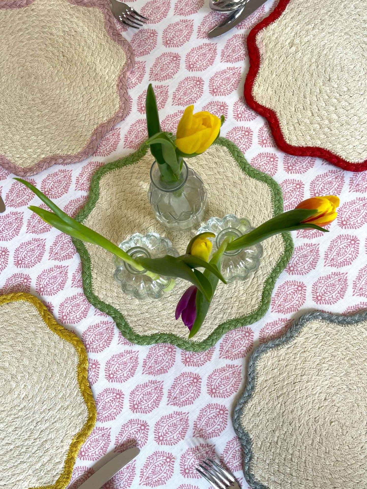 Tulip Jute Placemats