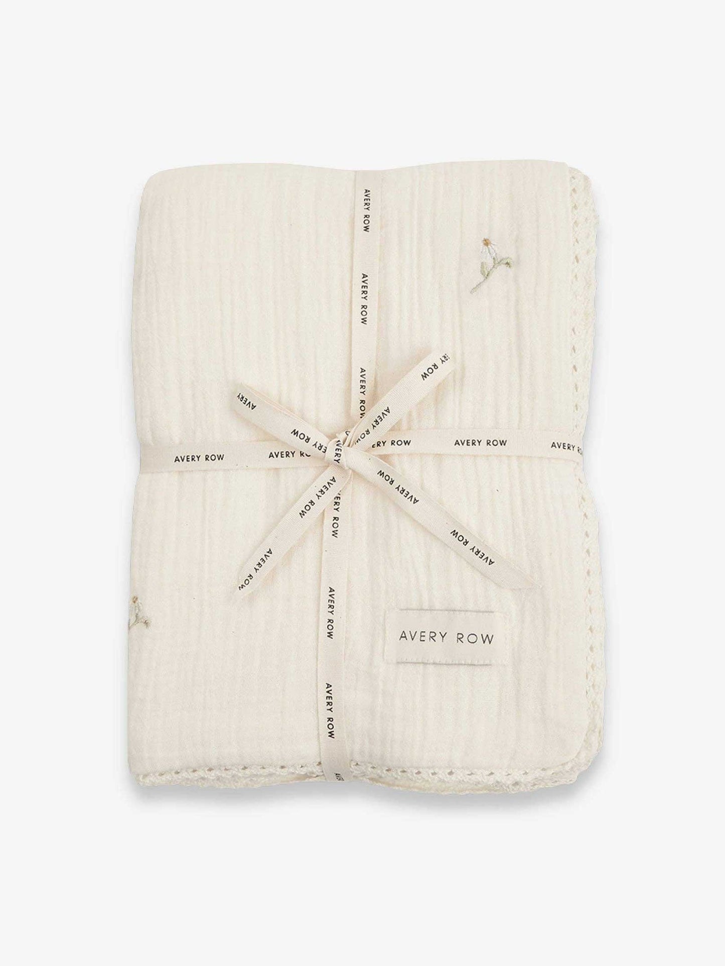 Wild Chamomile Embroidered Muslin Blanket